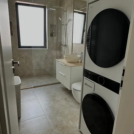 Julia - Panorama Apartman